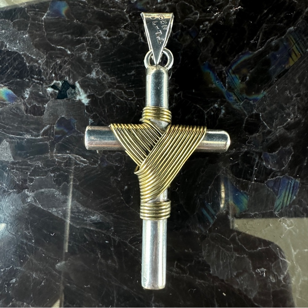 Vintage TI-76 925 Sterling Silver Gold Wire Wrapped Cross Pendant Mexico Laton
